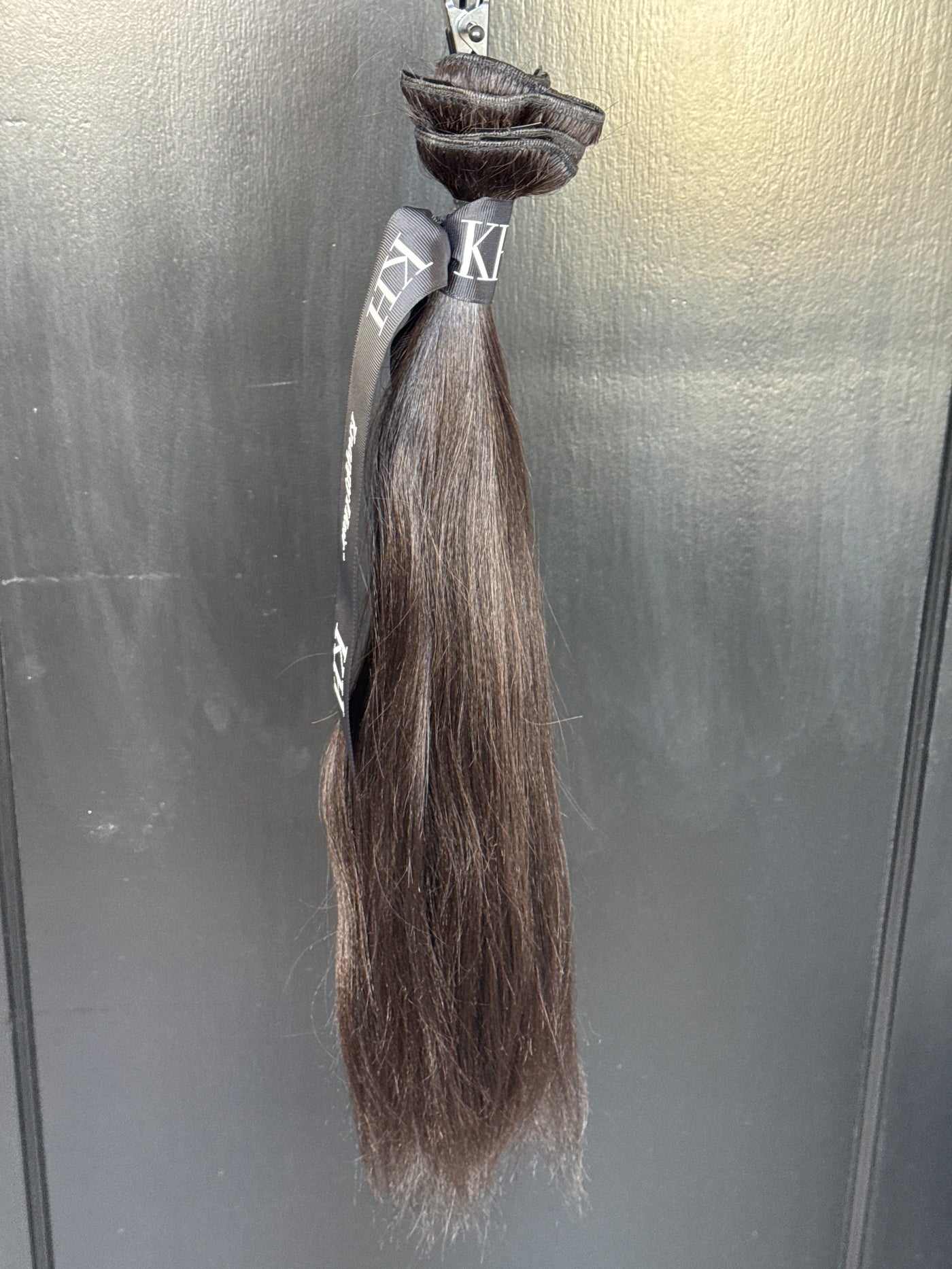 Clearance: 20” Knatural Straight Clip Ins (THIN LACE WEFTS), 6 Piece Set