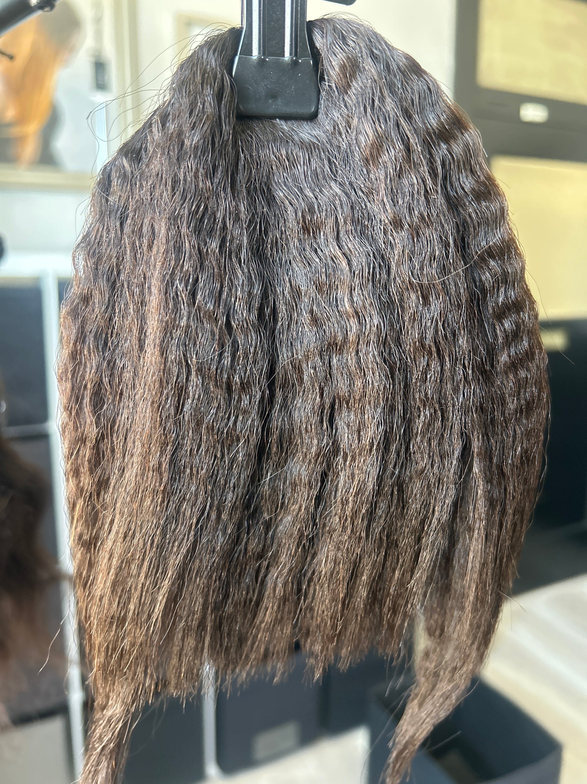 Clearance: 6" Clip-On Knatural Coarse Clip-On Bang