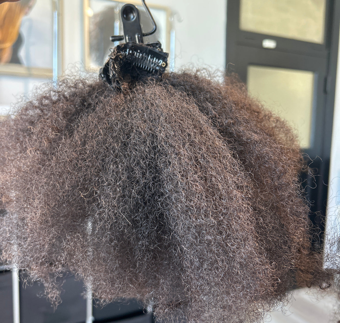 Clearance: 16" Kinky Koily Clip In\Weft - 2 PC