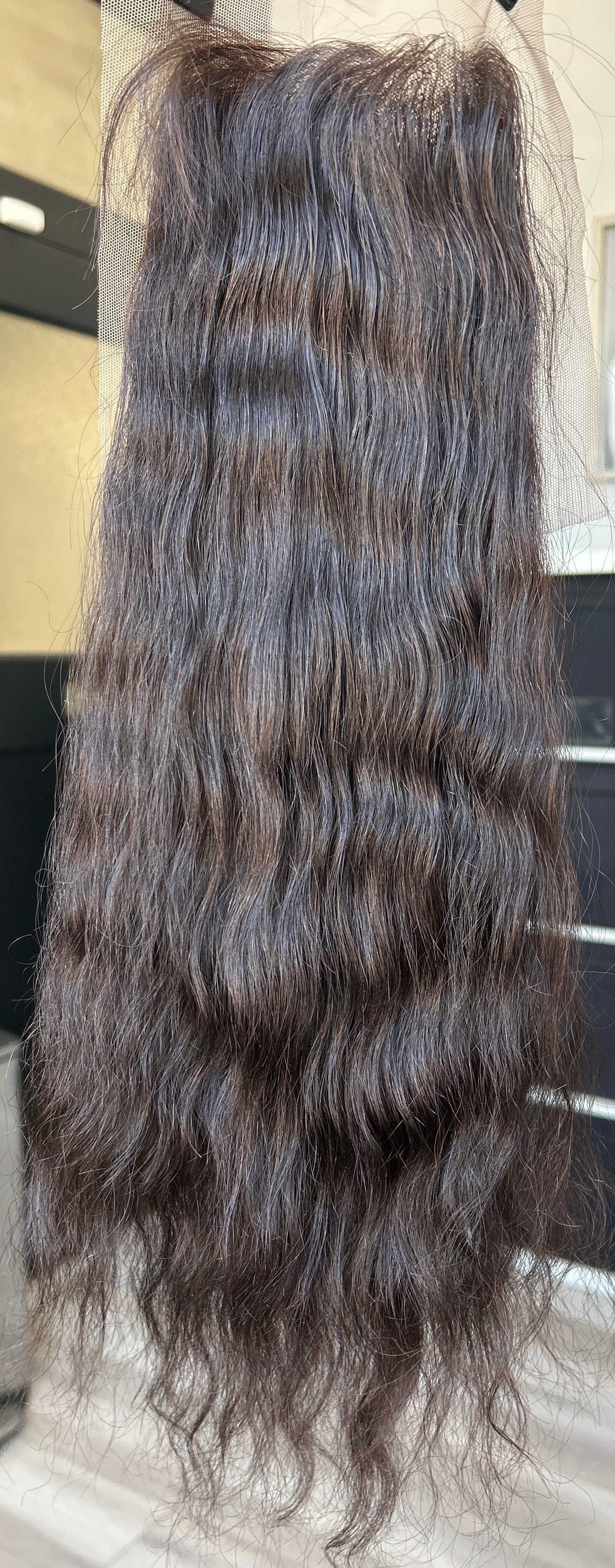 Clearance: 22" Body Wave Closure