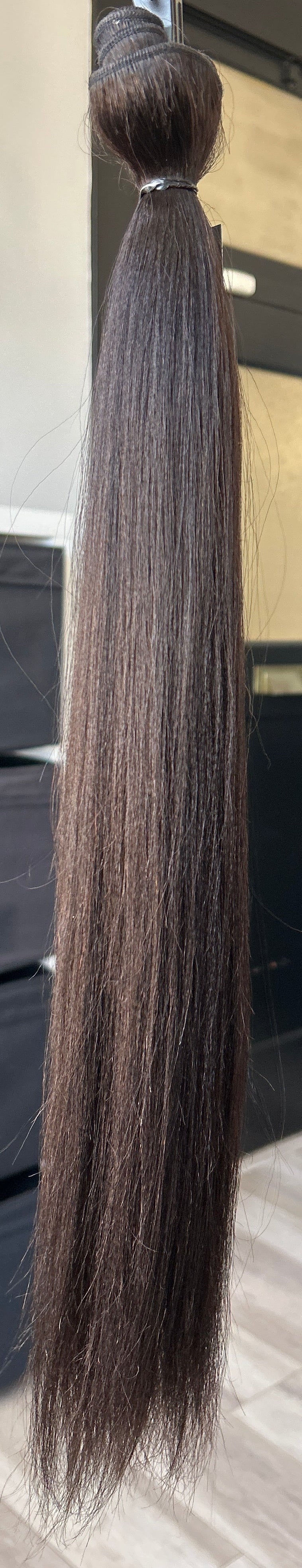 Clearance: 20" Knatural Straight Weft