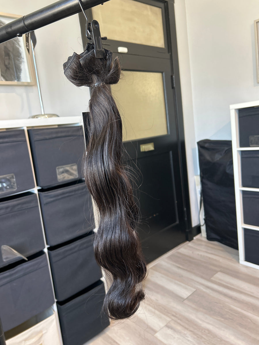 Clearance: 20" Body Wave Clip Ins - 6 PC