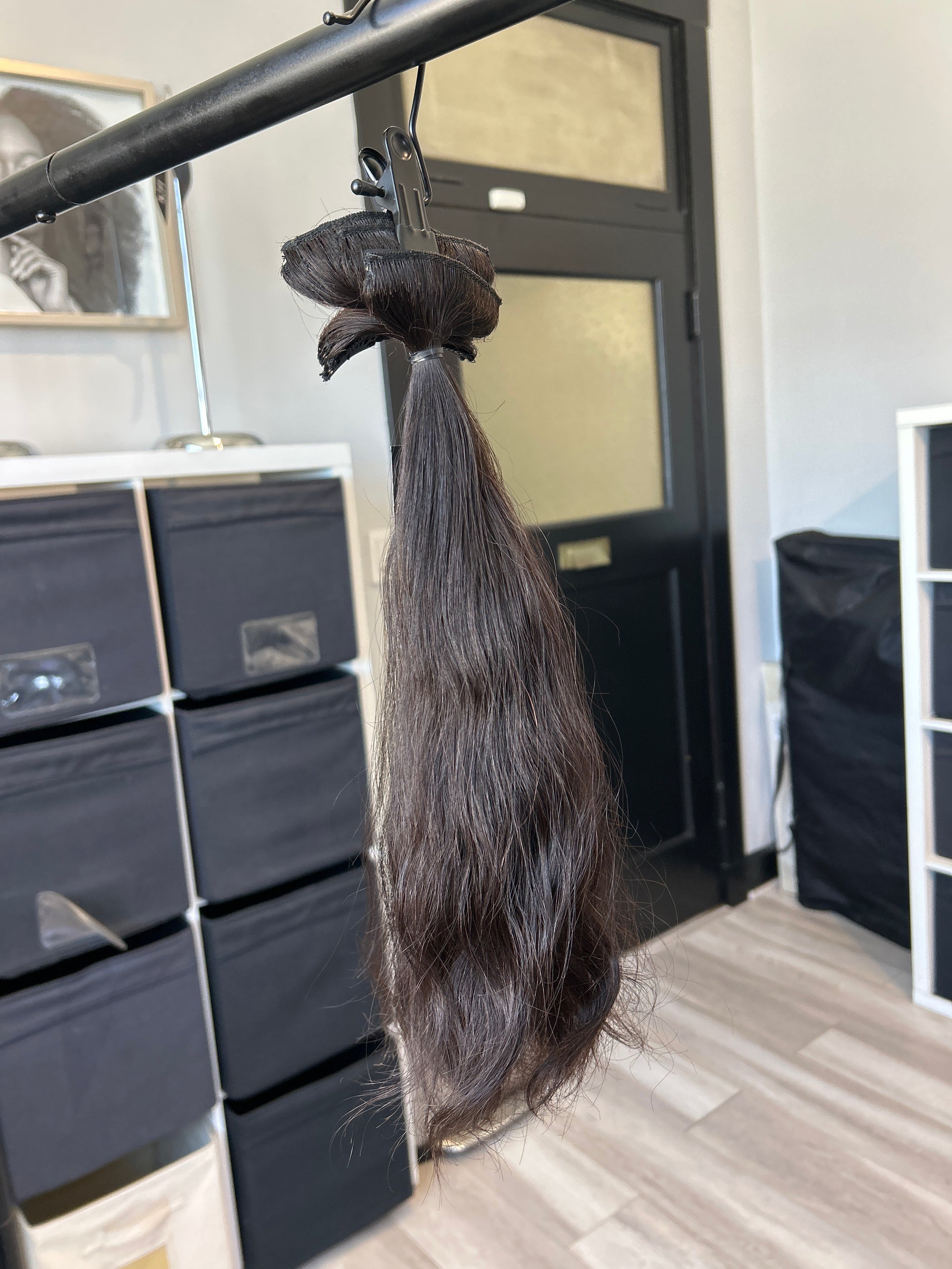 Clearance: 14" Body Wave Clip Ins - 6 PC