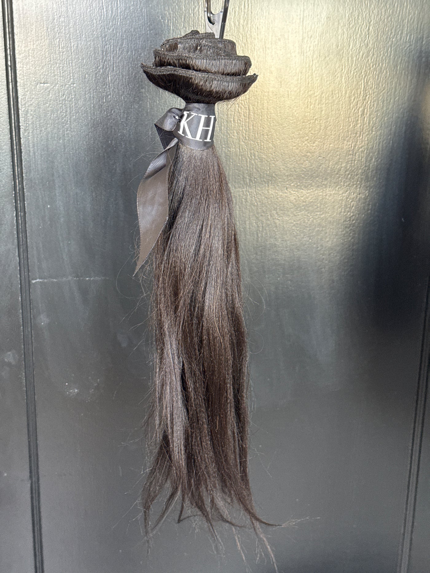 Clearance: 18” Knatural Straight Clip Ins, 7 Piece Set