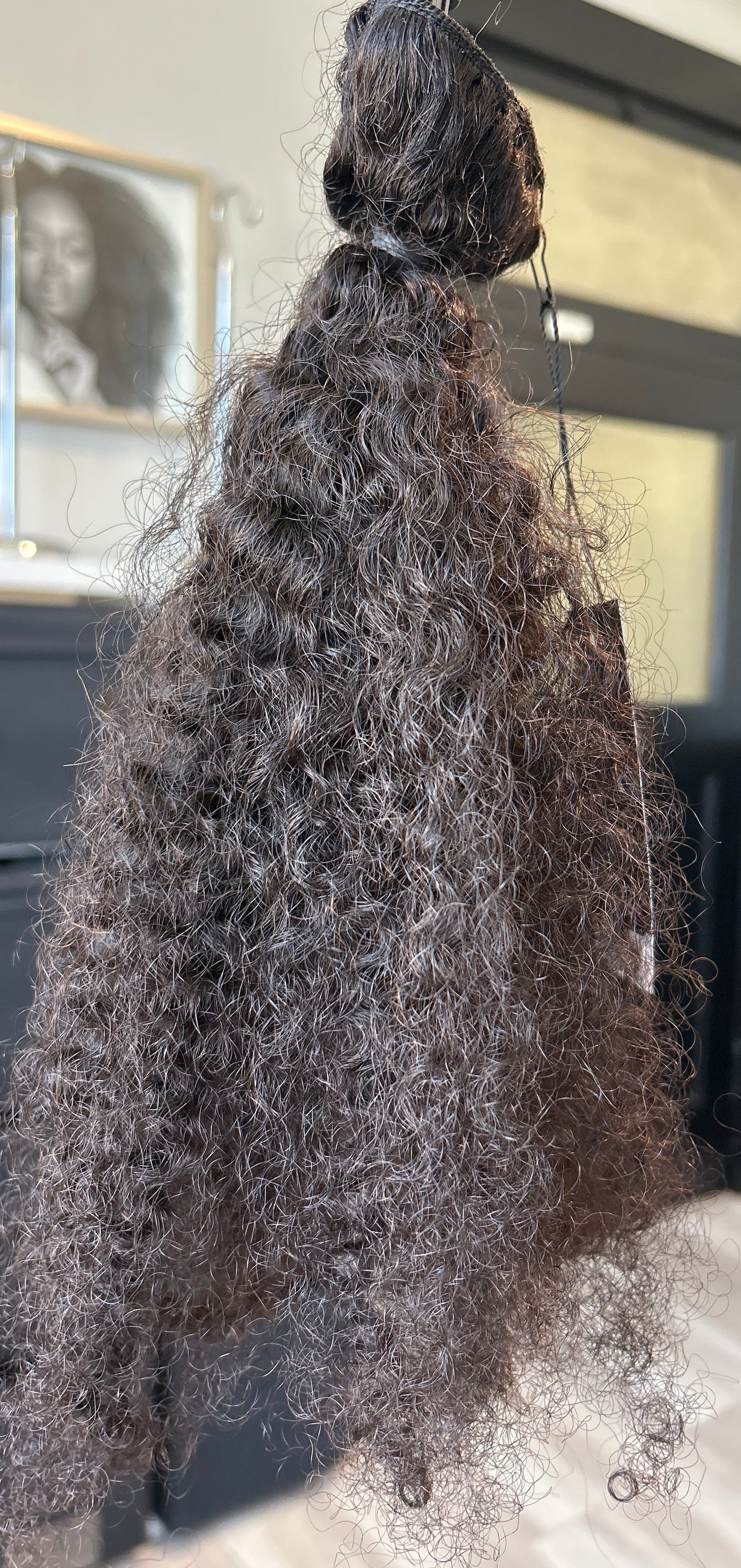 Clearance: 22" Knatural Kurly Clip Ins - 2 PC