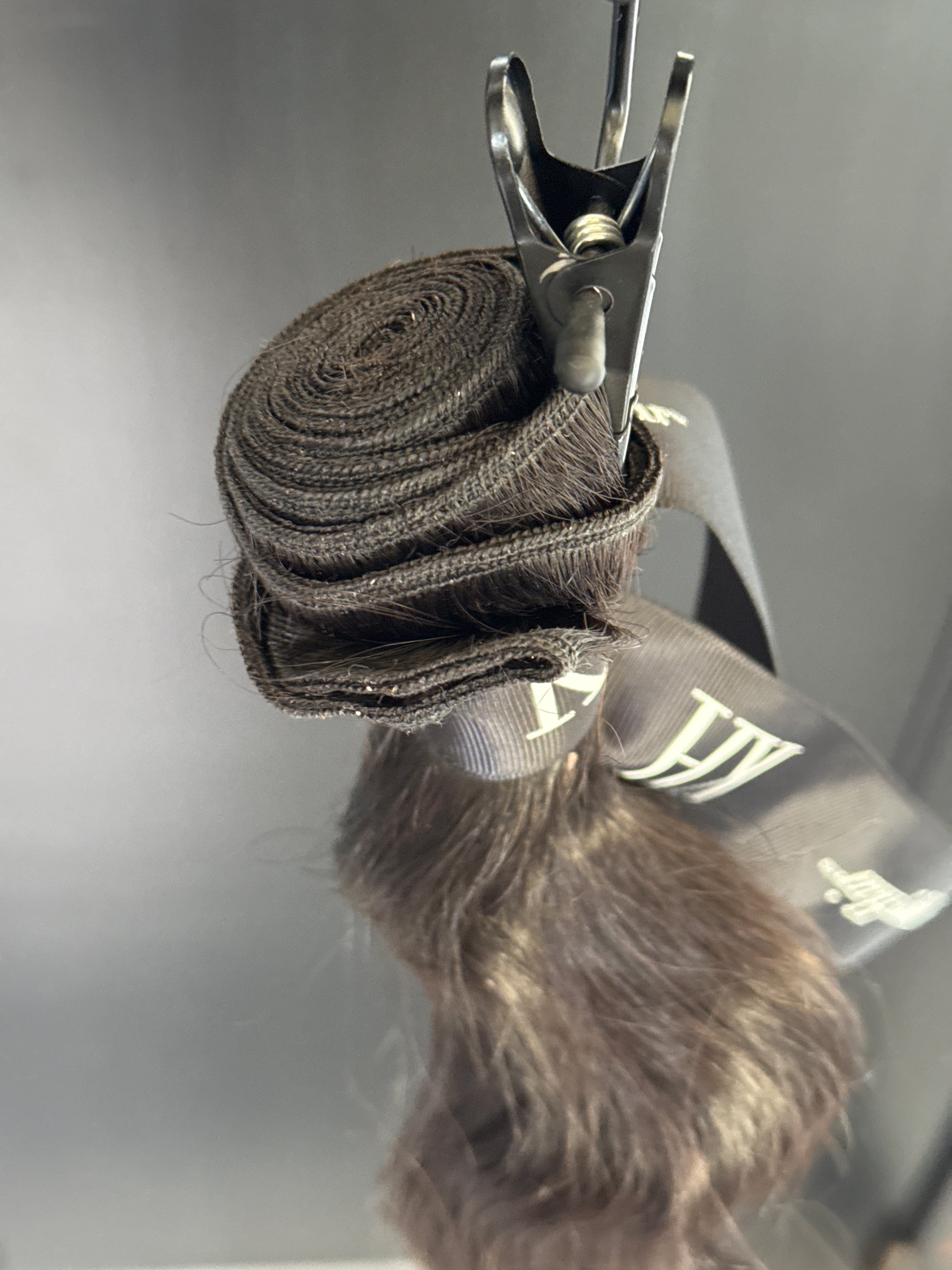 Clearance: 12” Body Wave Weft