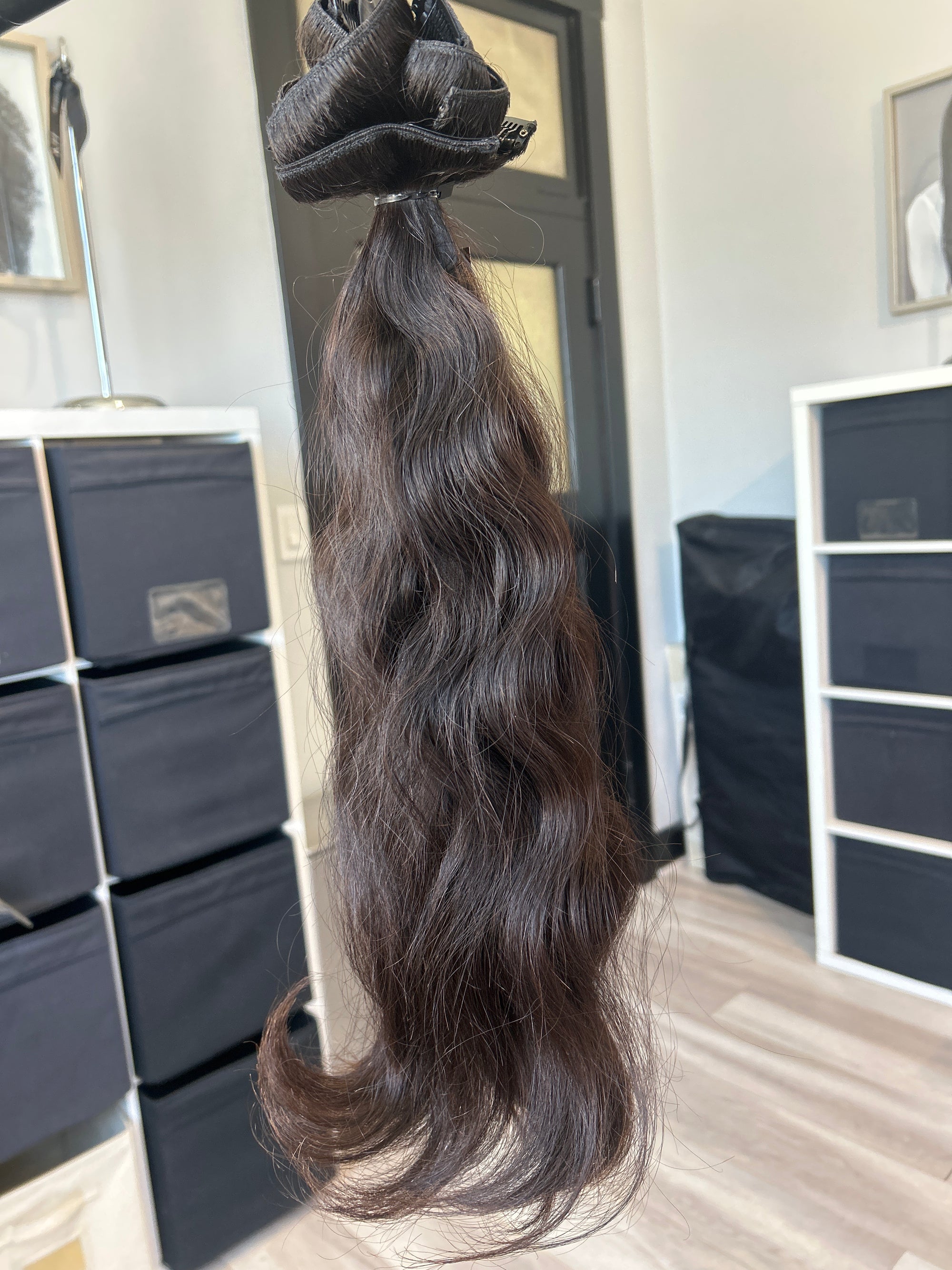 Clearance: 20" Body Wave Clip-Ins (Brown) - 10 PC