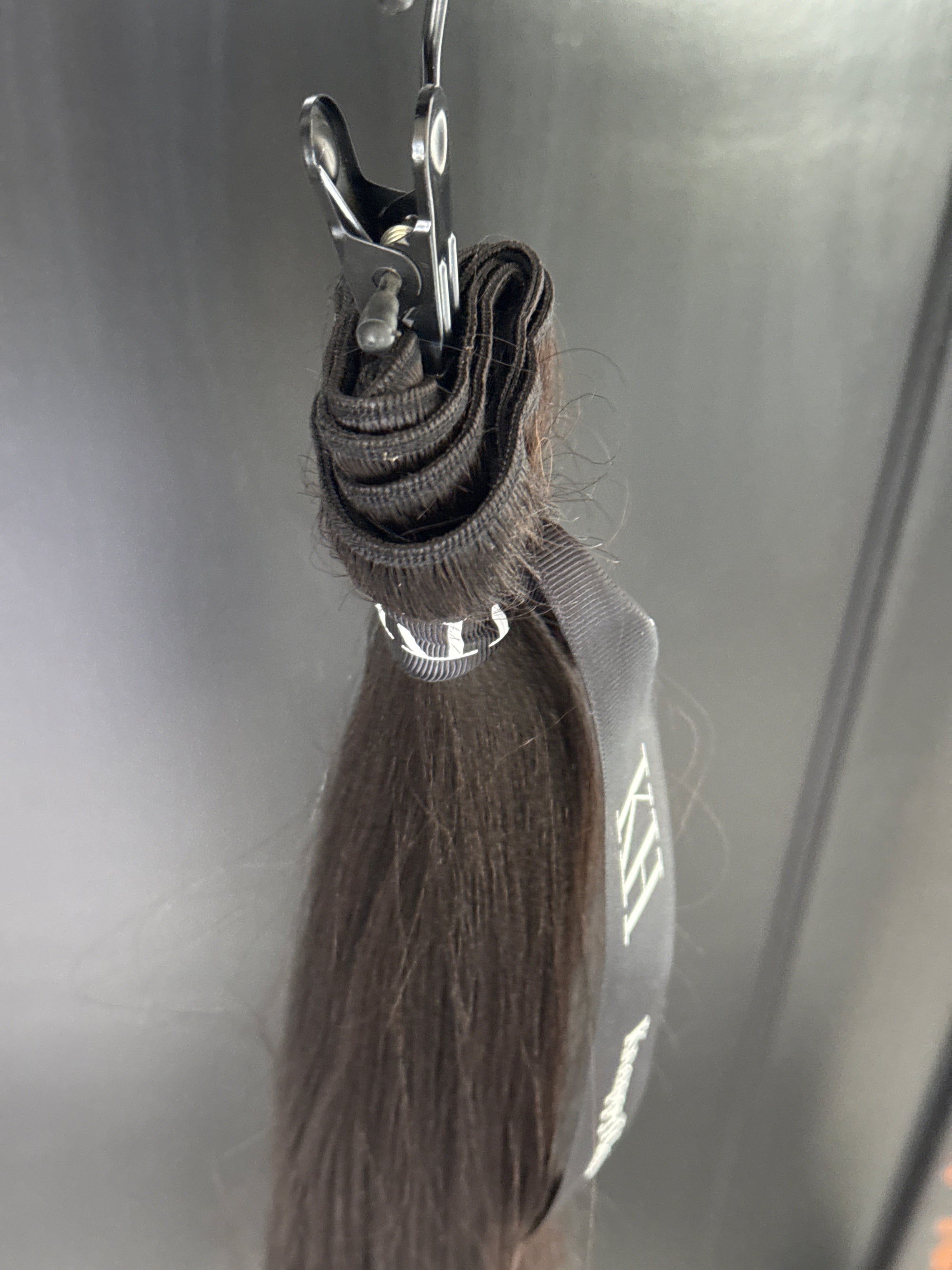 Clearance: 20” Knatural Straight Weft