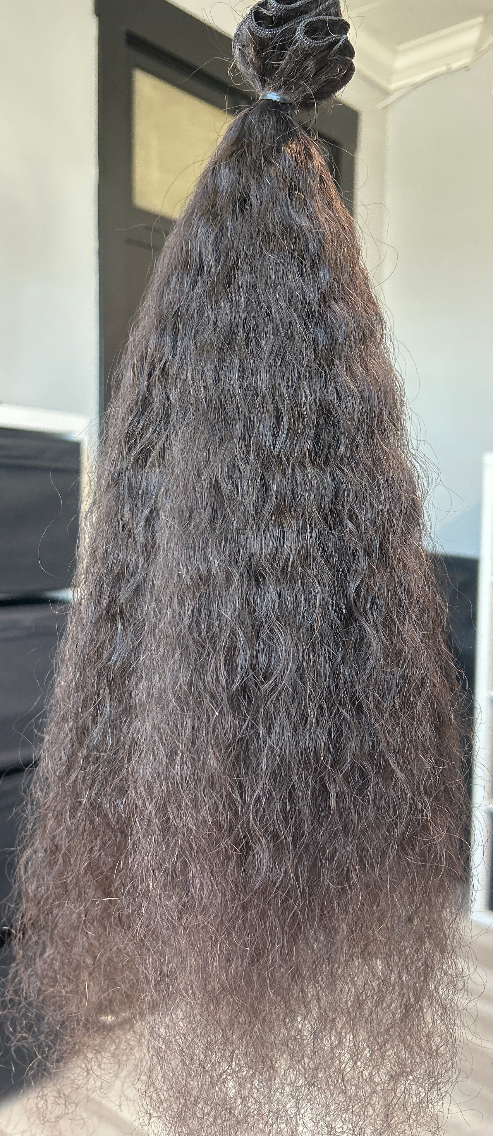 Clearance: 24" Loose Kurly Weft