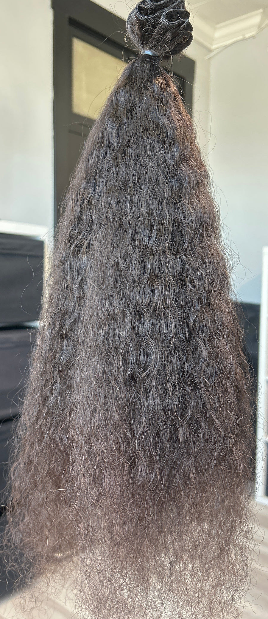 Clearance: 24" Loose Kurly Weft