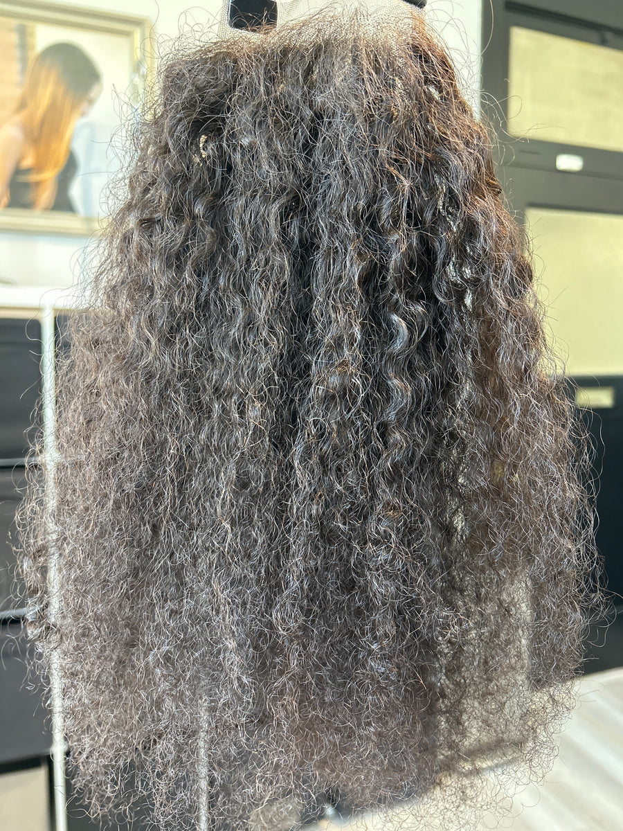 Clearance: 22" Knatural Kurly Closure