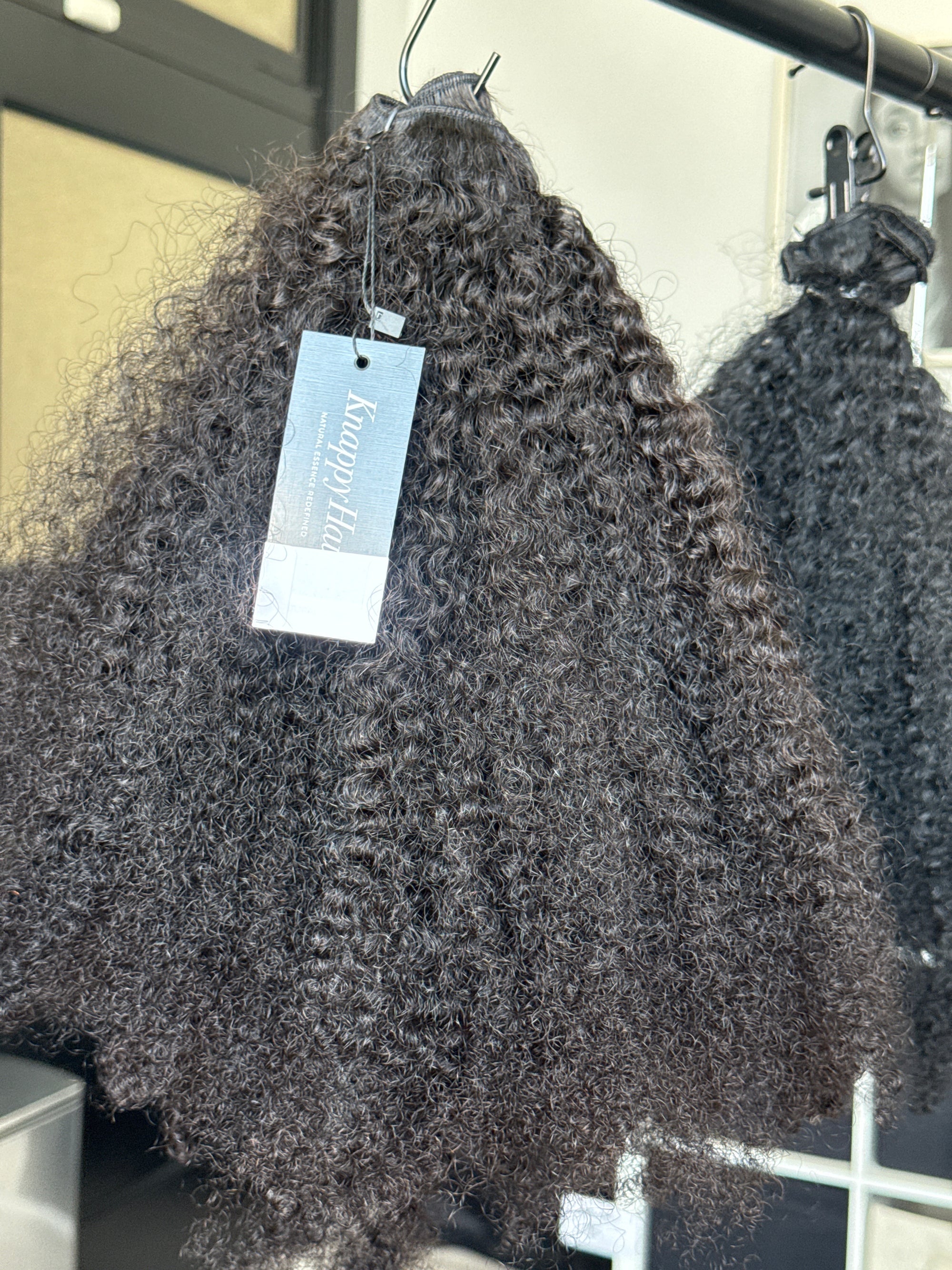 Clearance: 22" Knatural Kurly Weft
