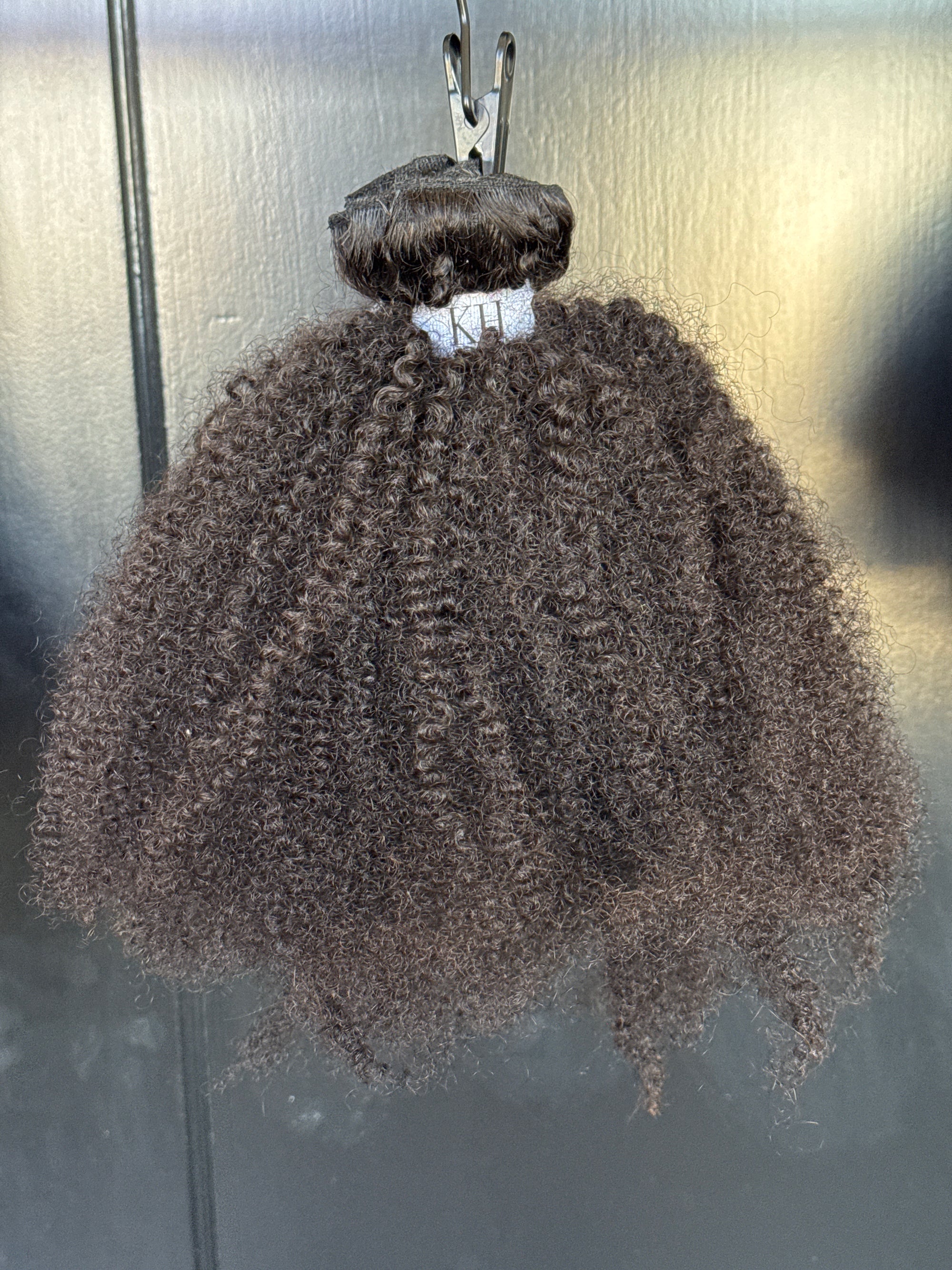 Clearance: 20-22" Kinky Koily, 6 Pieces